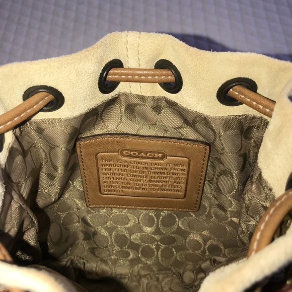 Coach suede wristlet - Picture 3 of 3